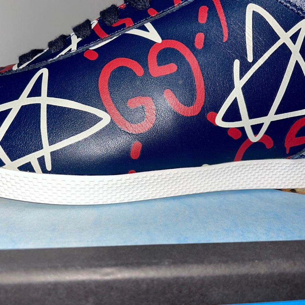Gucci Ghost Logo High-top Star Leather Sneakers - Picture 2 of 12